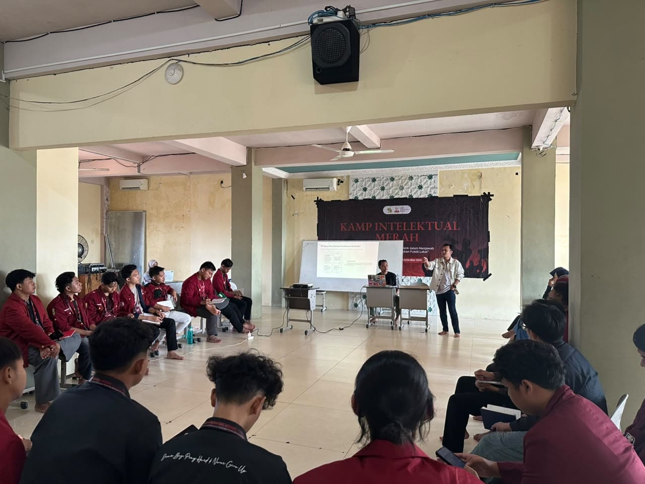 Dr. Radius Setiyawan Ajak Kader IMM Memahami Kemiskinan dari Perspektif Struktural