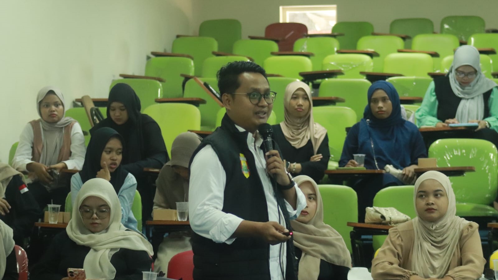 drh. Devi Kurniawan Jelaskan Cara Memilih Hewan Kurban Sehat di Pelatihan IMM Surabaya