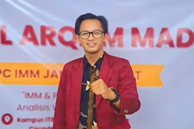 Deni Muriawan – Ketua Umum PK IMM Kaizen 2024-2025 Deni Muriawan - Ketua Umum PK IMM Kaizen 2024-2025