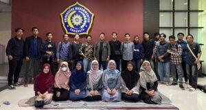 Bedah Pemikiran Kuntowijoyo: IMM UM Surabaya Soroti Pentingnya Kesadaran Profetik dalam Pergerakan IMM Pemikiran Kuntowijoyo